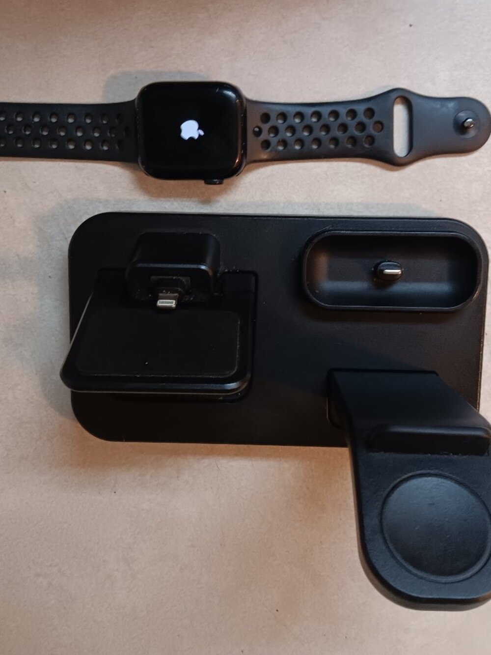 Apple Watch Series 7 GPS + Cellular Good Condition